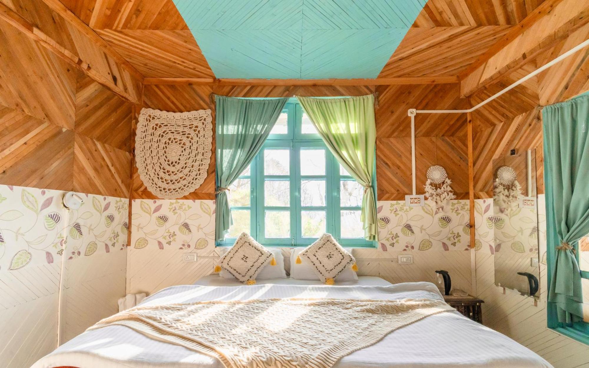 Firgun Chapter Shoja Hostel Εξωτερικό φωτογραφία