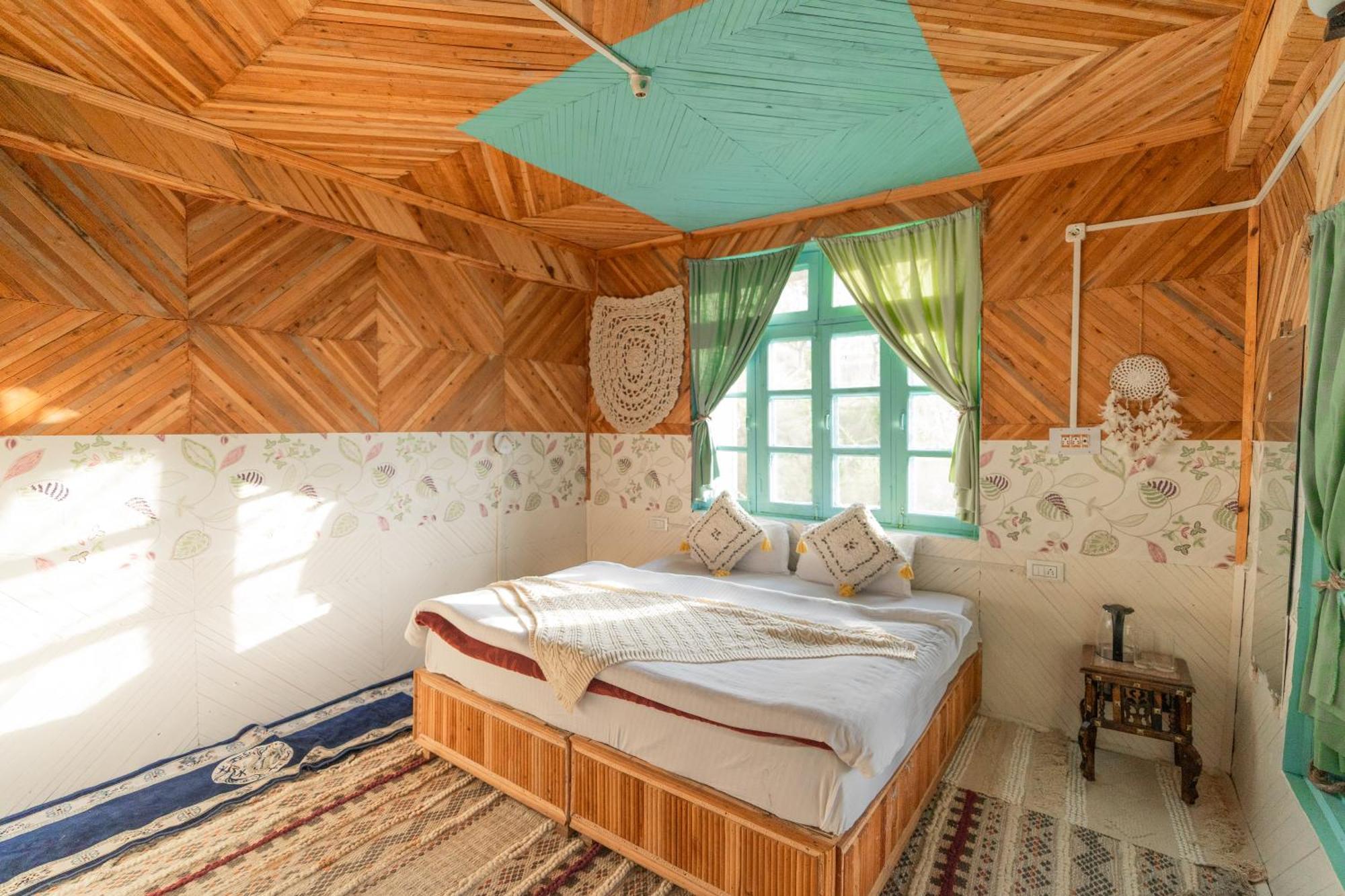 Firgun Chapter Shoja Hostel Εξωτερικό φωτογραφία