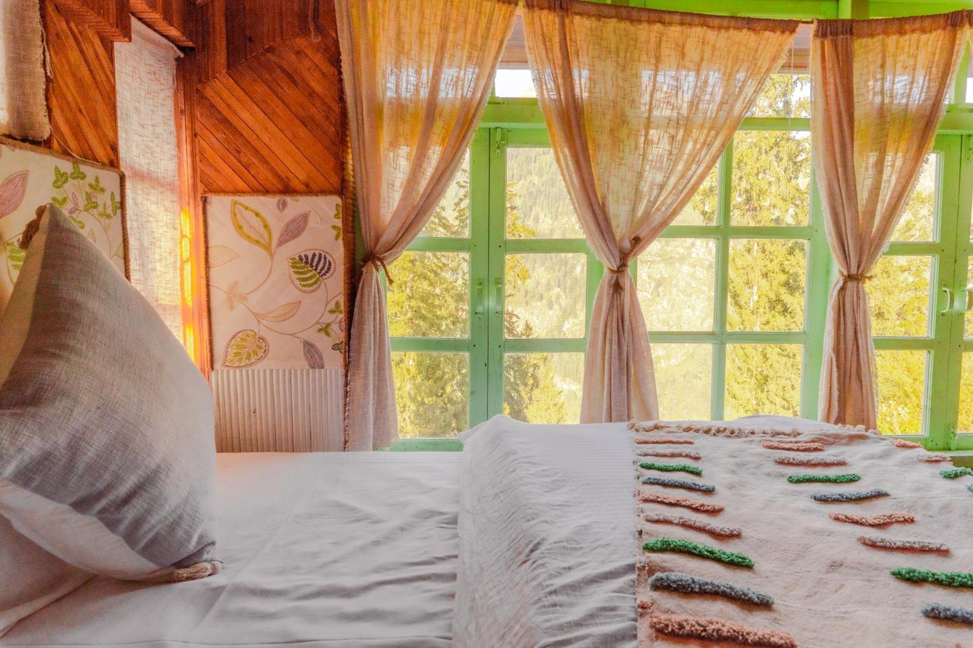 Firgun Chapter Shoja Hostel Εξωτερικό φωτογραφία