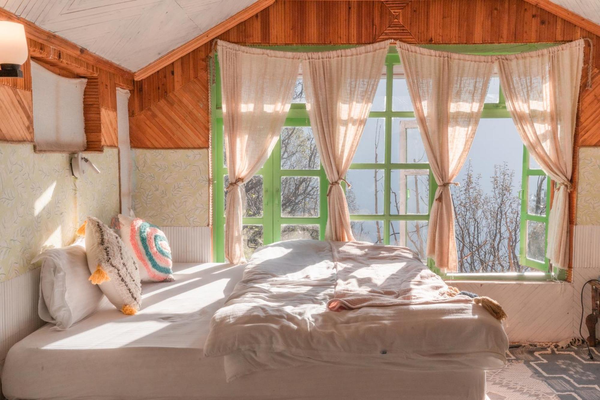 Firgun Chapter Shoja Hostel Εξωτερικό φωτογραφία